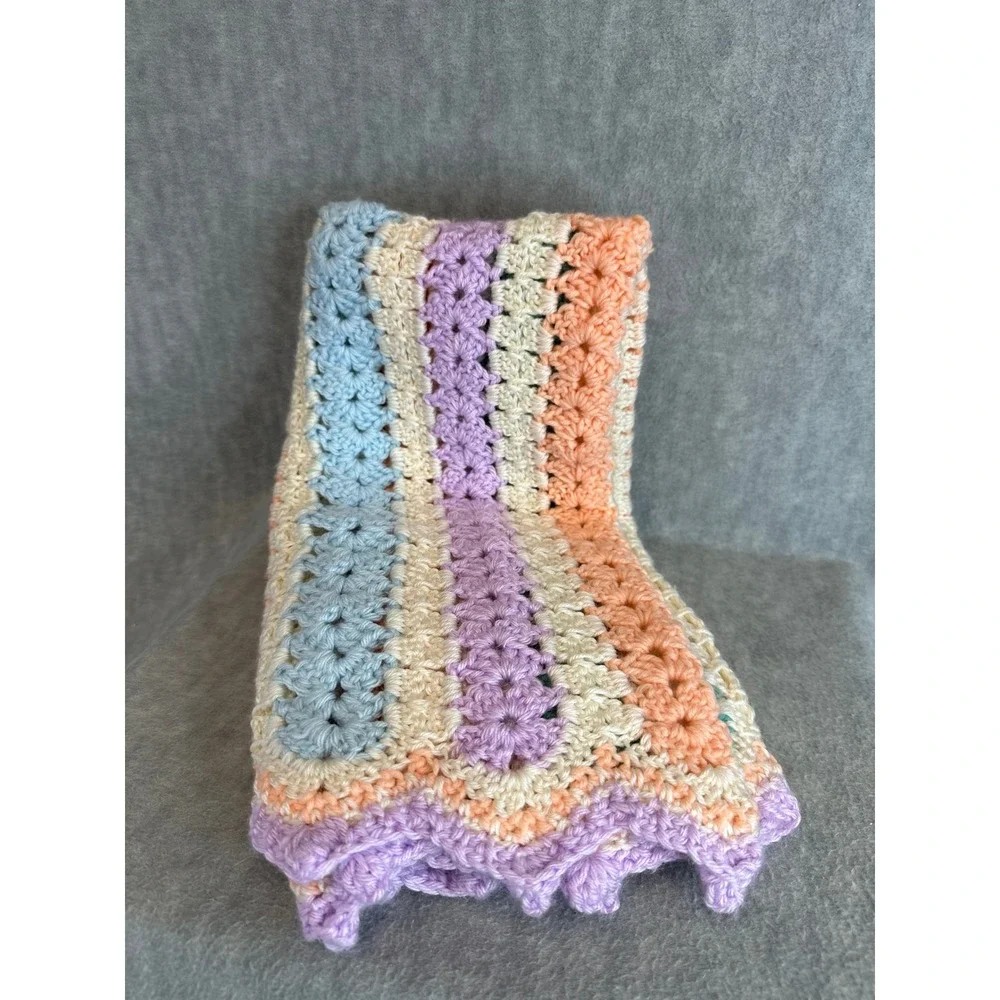 VTG Handmade Crochet Baby Blanket Throw Pastel Stripes Scallop Trim Sz 31